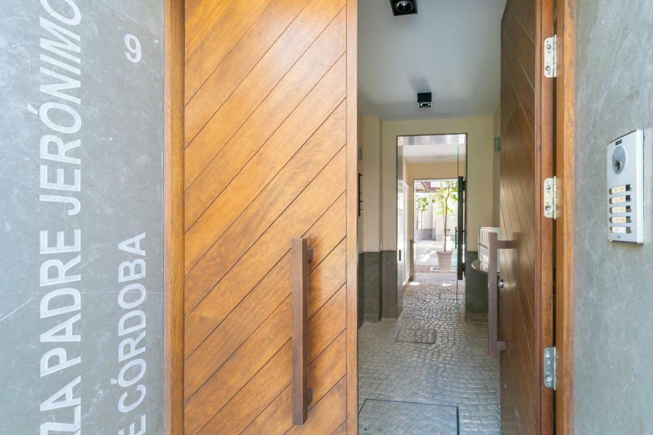 Veoapartment Jeronimo Terrace إشبيلية المظهر الخارجي الصورة